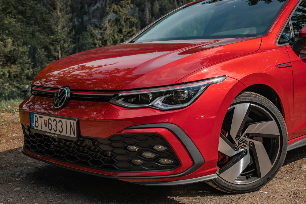 Volkswagen Golf GTI